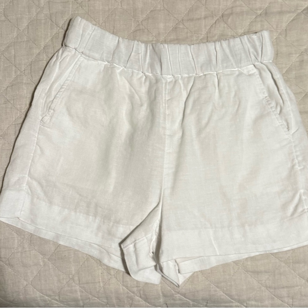 J. Crew tropez linen White Shorts (NWOT)